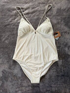 Shade & Shore Women's One Piece Ivory Swimsuit (1197)